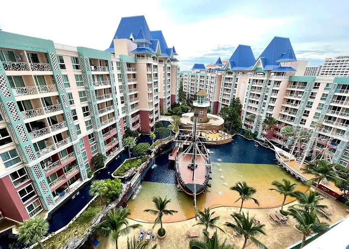 Grande Caribbean Condo - Residence