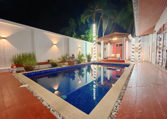 Gusvana Pool Villa