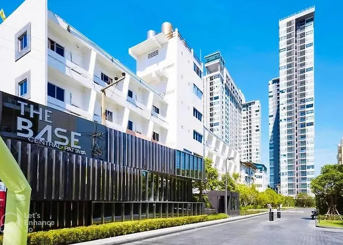 The Base Central Pattaya High Floor