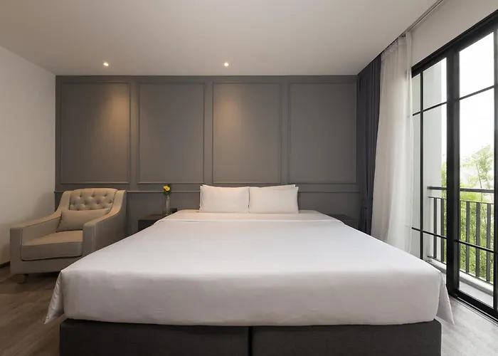 One Patio Hotel Pattaya - Sha Extra Plus