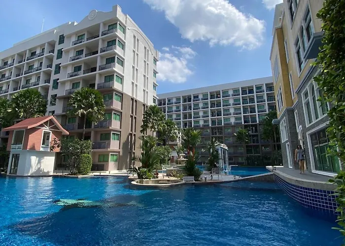 Condo With Nice Pool