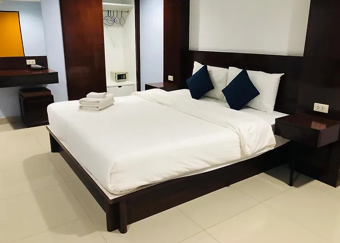 Royal Star Suites Pattaya