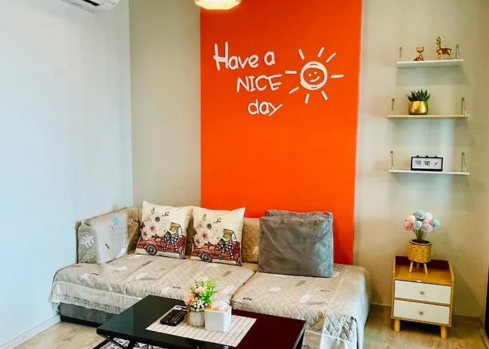 The Base Central Pattaya 529 By Numam