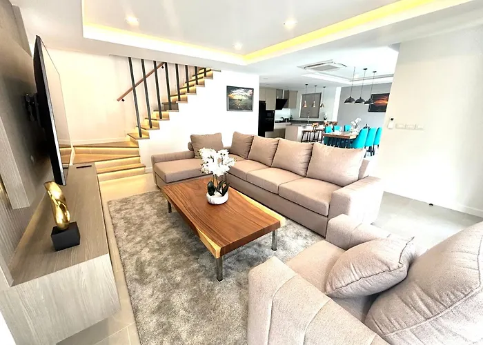 Zensiri Stylish Brand New Pool Villa