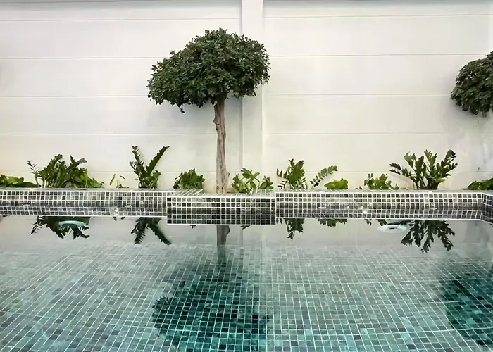 Walking St 3Km, 5 Bedroom Villa