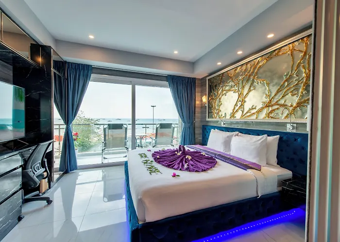 The Globe Hotel, Bar & Restaurant