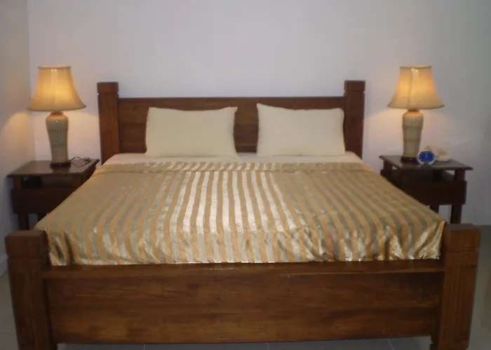 Sansuk Gay Sauna And Guesthouse