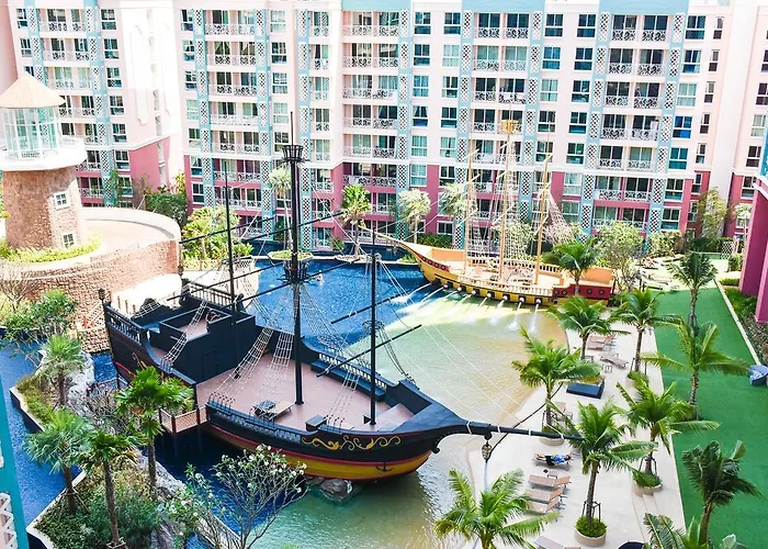 Grande Caribbean Condo