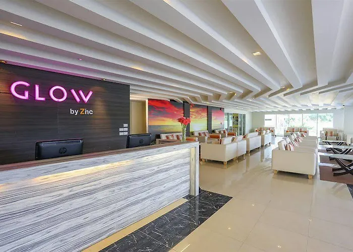 Glow Jomtien Beach Chaiyapreuk