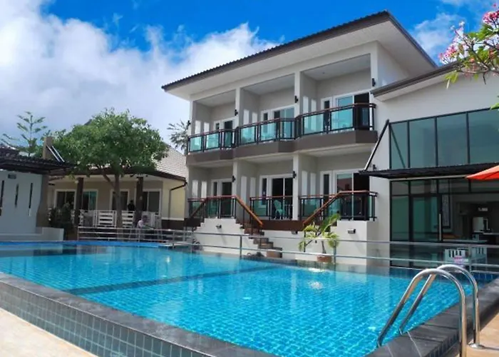 Bee Orchid Pool Villa