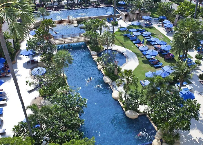 Jomtien Palm Beach Hotel And Resort