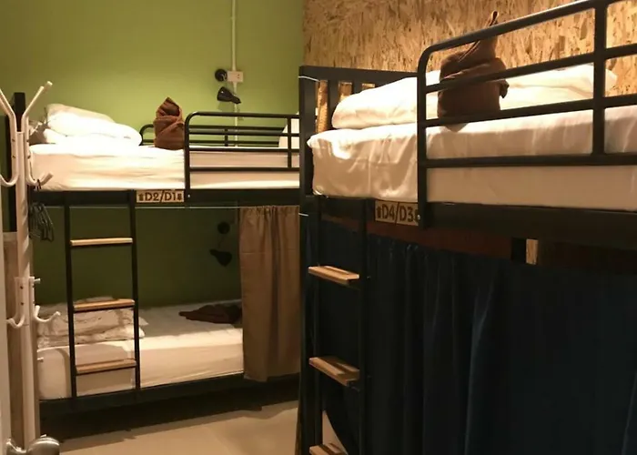 Baan Wararin Hostel