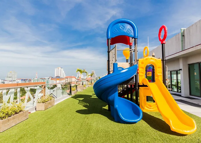 Water Park By Pattaya Sunny Rentals