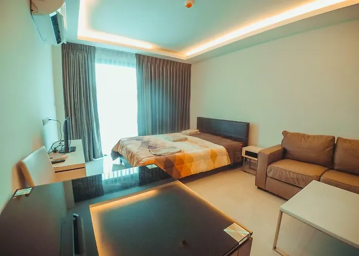 Club Royal Suites
