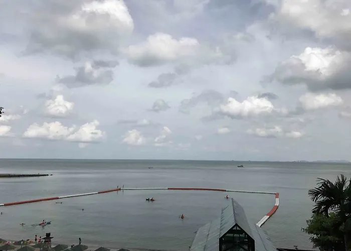 Rossarin Seeview @ Pattaya