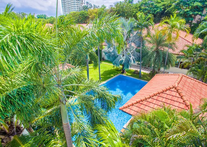 Majestic Residence Pool Villas