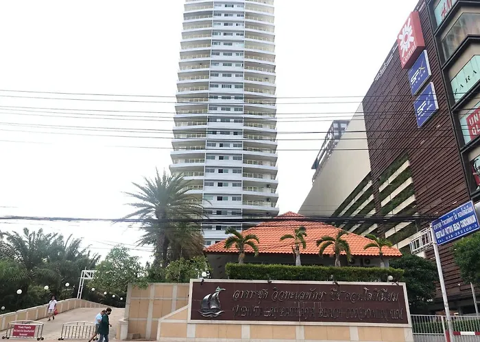 View Talay 6 Pattaya Beach Apartment By Honey