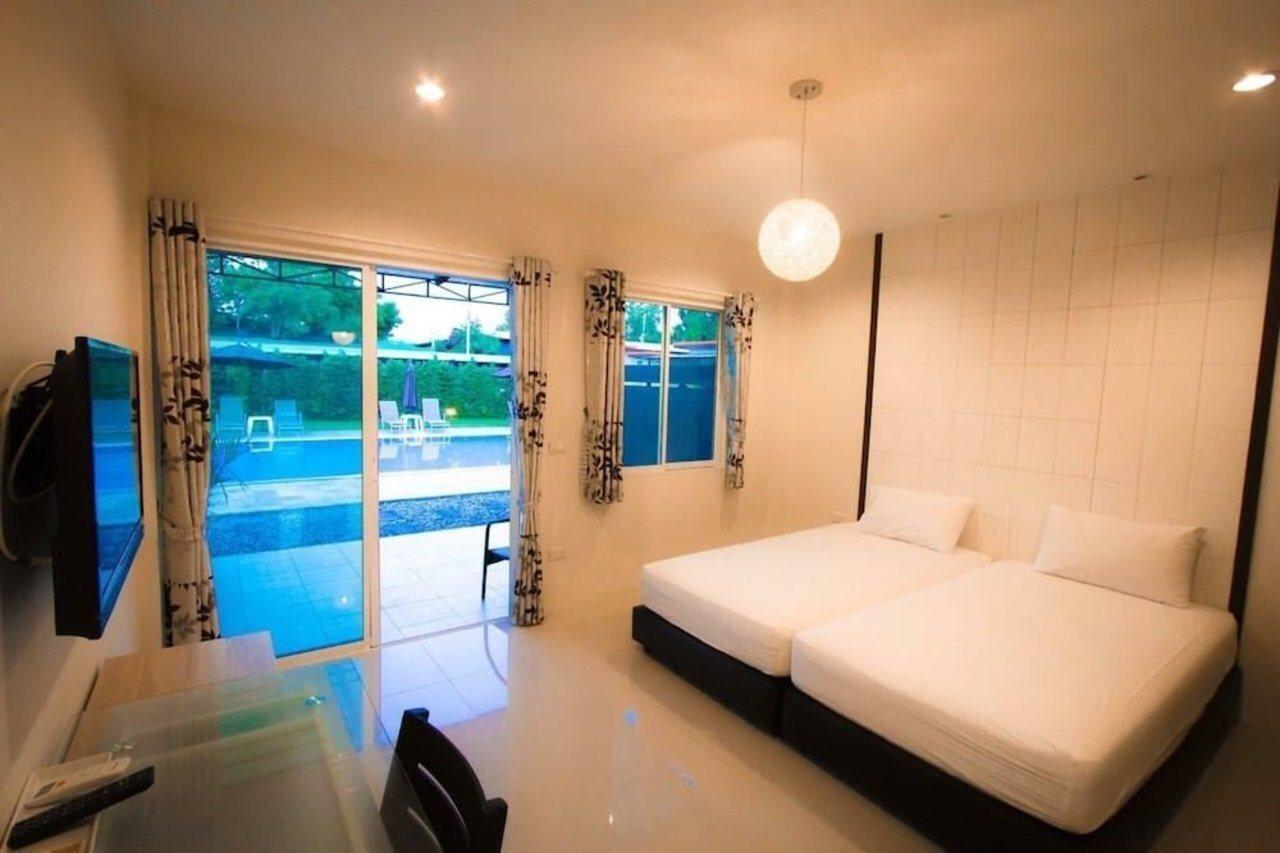 Hotel Maple Tree