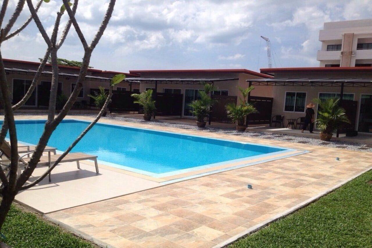 Hotel Maple Tree 2*