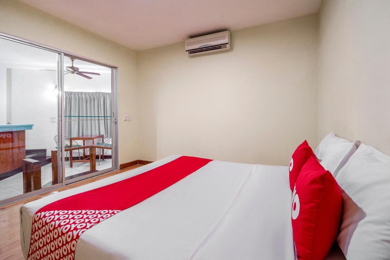 Oyo 1065 Greenery House Hotel