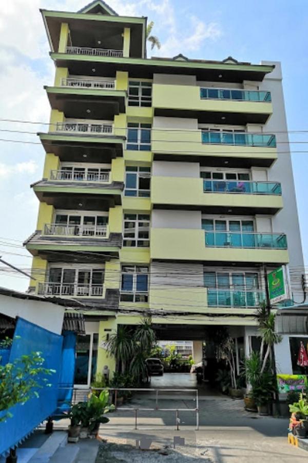 Oyo 1097 Thep Hotel