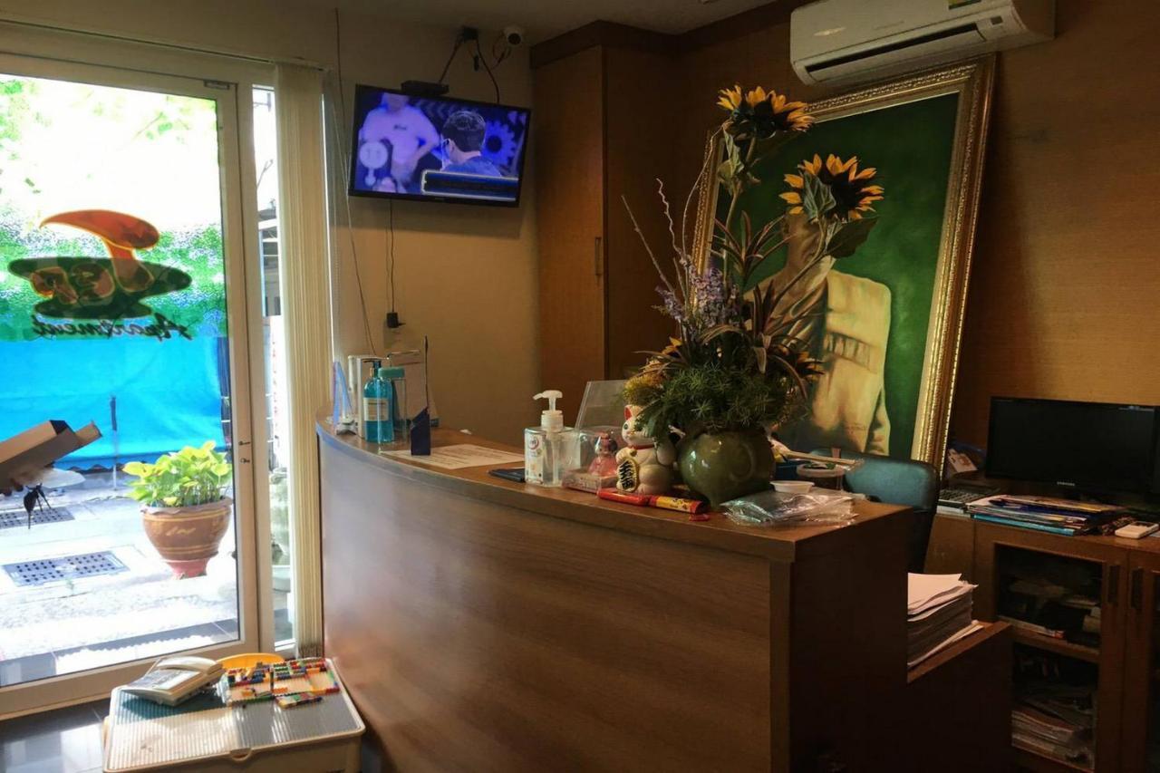 Hotel Oyo 1097 Thep