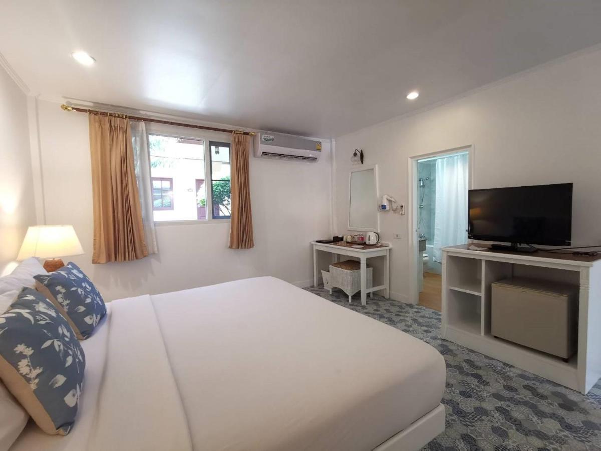 Sabai Resort 3*