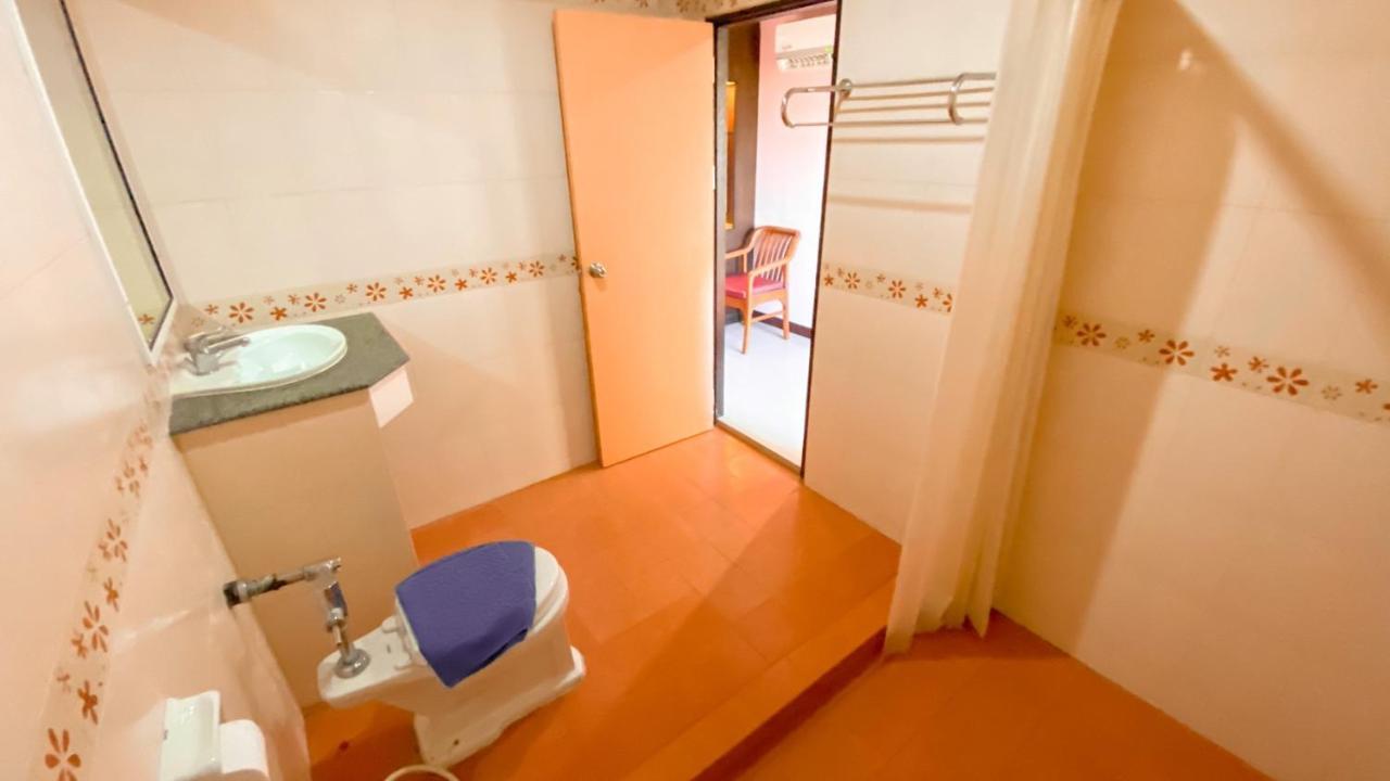 Aa Pattaya Ville Hotel