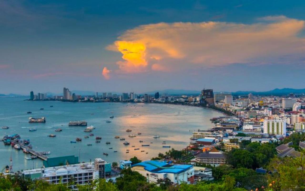 Vogue 4* Pattaya