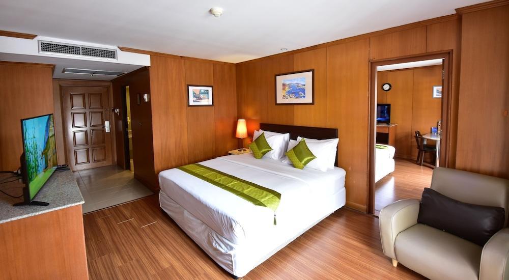 Dynasty Hotel Pattaya