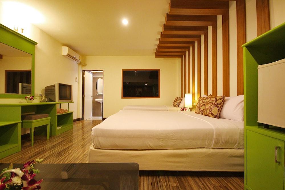 Windmill 3* Pattaya