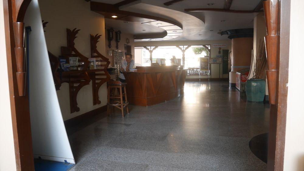 Naklua Resort 3*