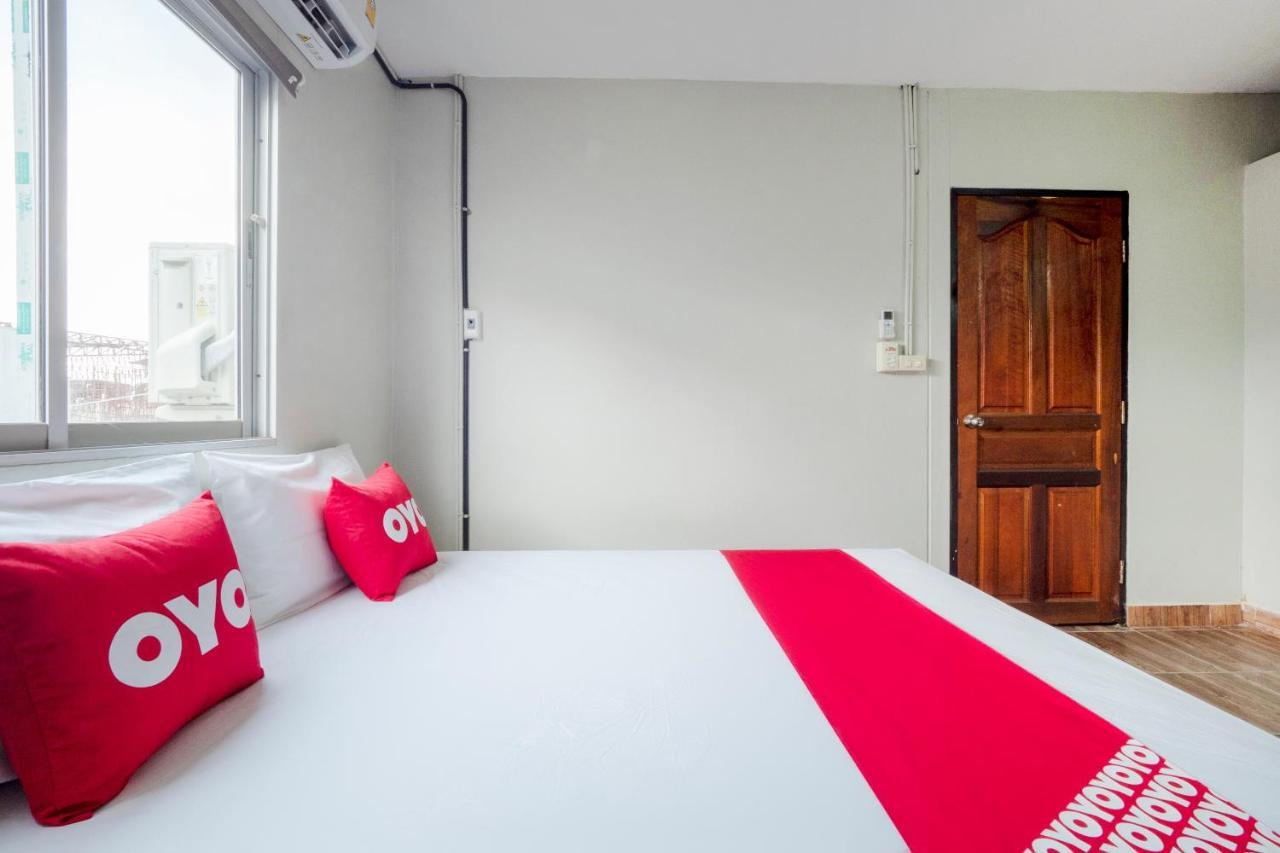 Oyo 1066 Encore Sea Side