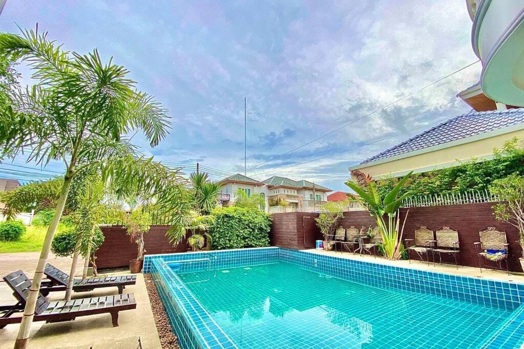 Vila 芭提雅,พัทยา,central Pattaya,mordern Style Villa,7br,16-20ppl *