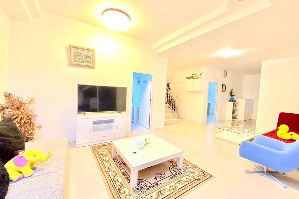 芭提雅,พัทยา,central Pattaya,mordern Style Villa,7br,16-20ppl Vila Pattaya