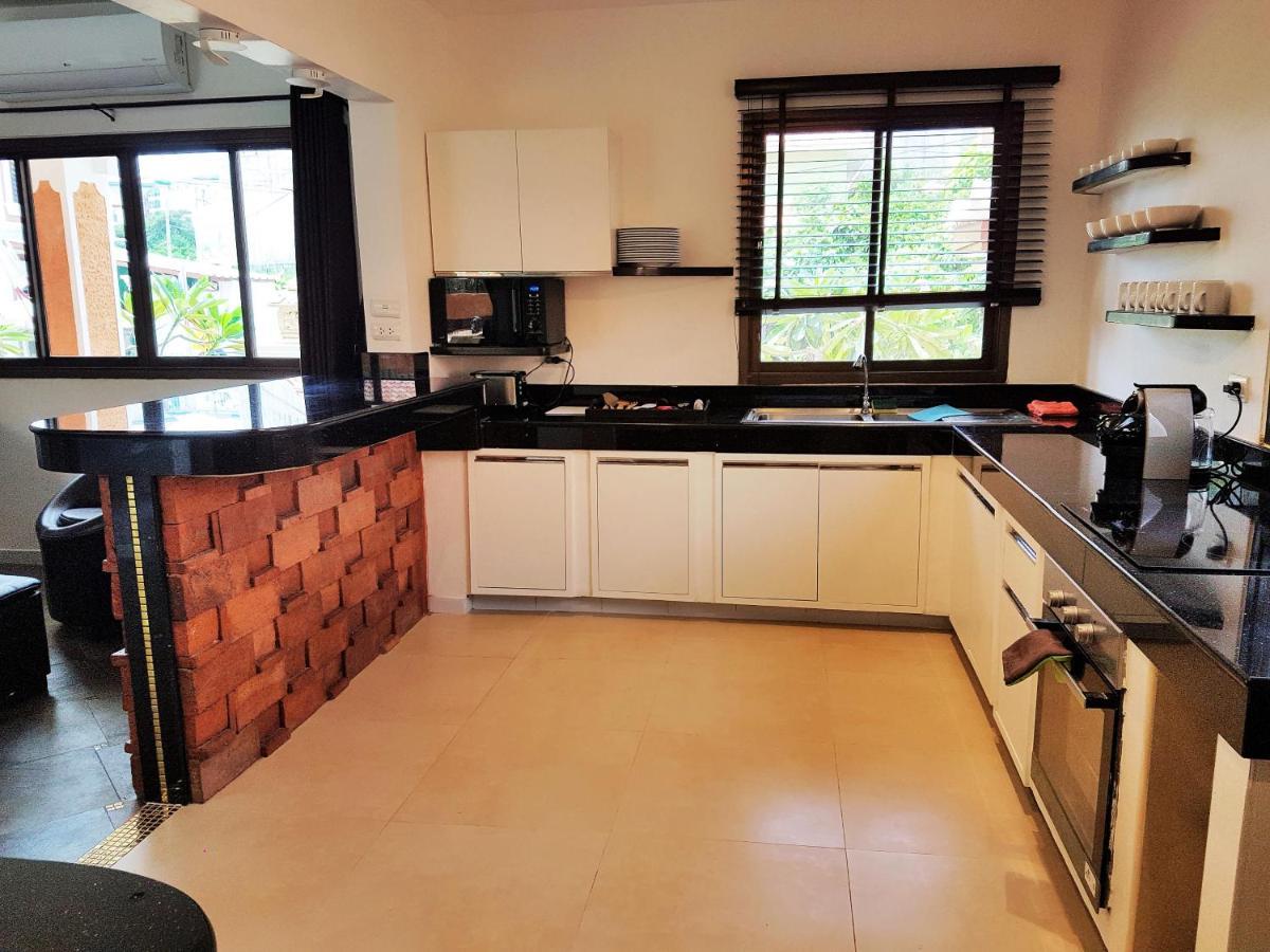 Hideland Luxury Pool Walking Street 5 Bedrooms Villa