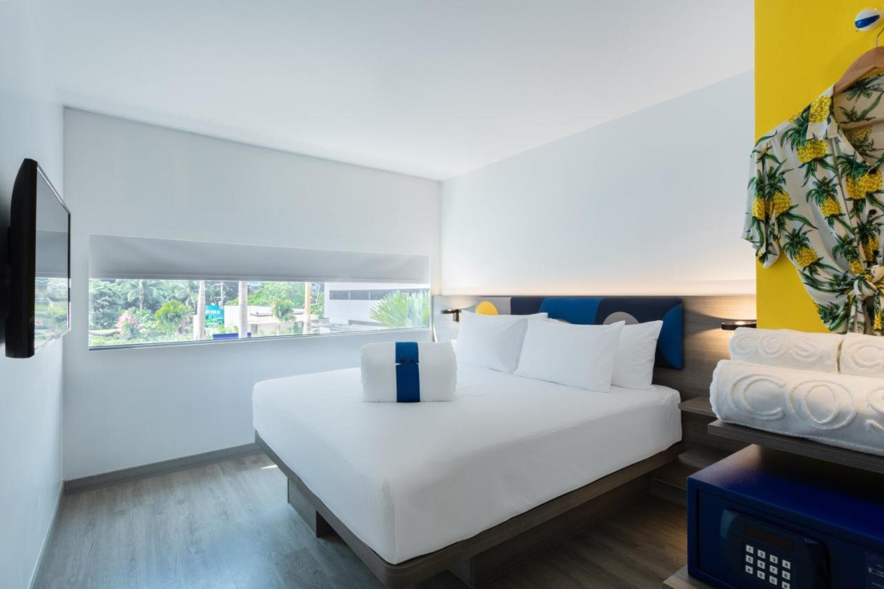 Cosi Wong Amat - Sha Certified 3*