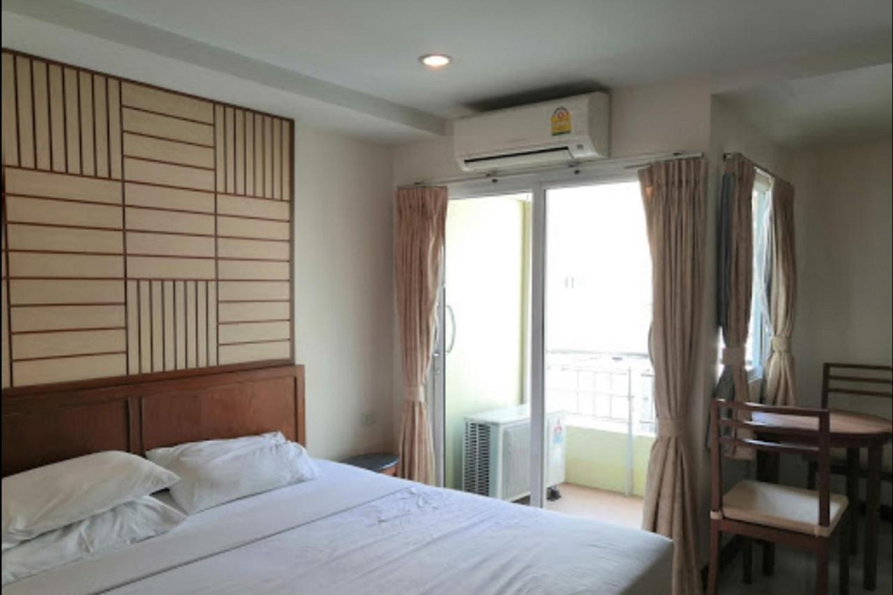 Oyo 1097 Thep Hotel 2*