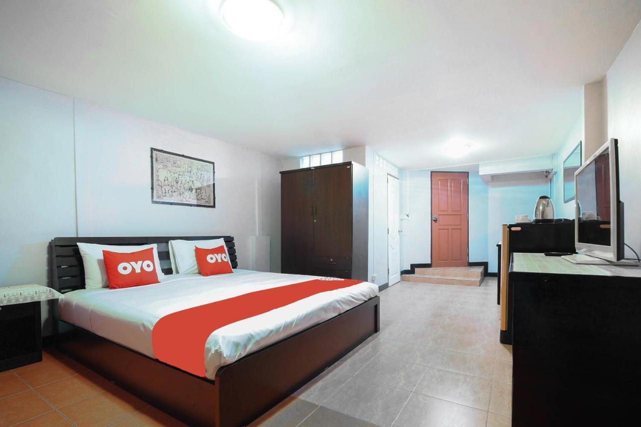 Oyo 963 Sunshine Hotel 2*