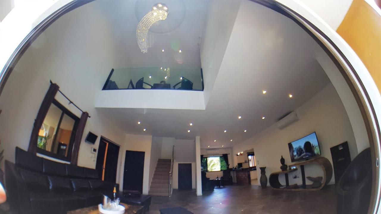 Villa Hideland Luxury Pool Walking Street 5 Bedrooms Pattaya