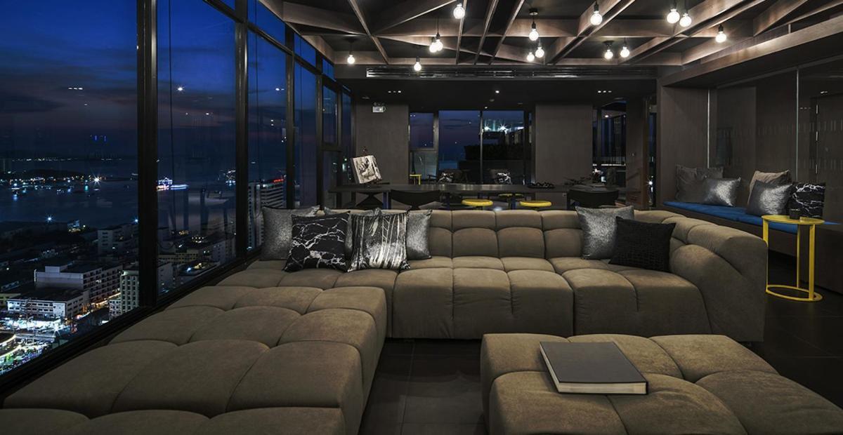 Apartment The Base Central By Wcc