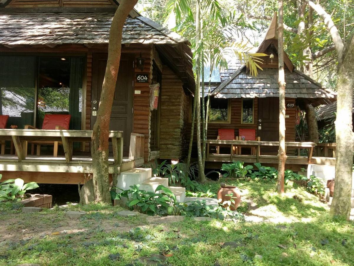 Sunset Park And By Swr 5*