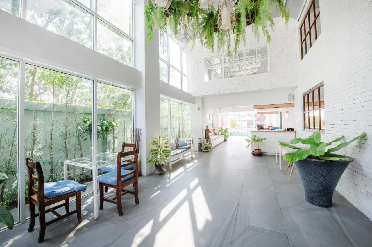 Hotel Blooming Hill Boutique 4*