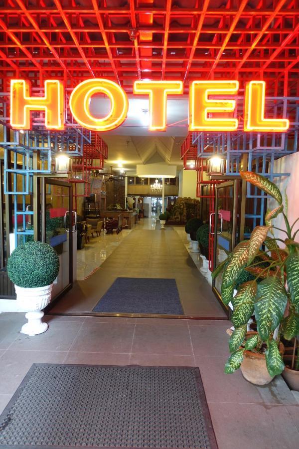 Hotel Serene