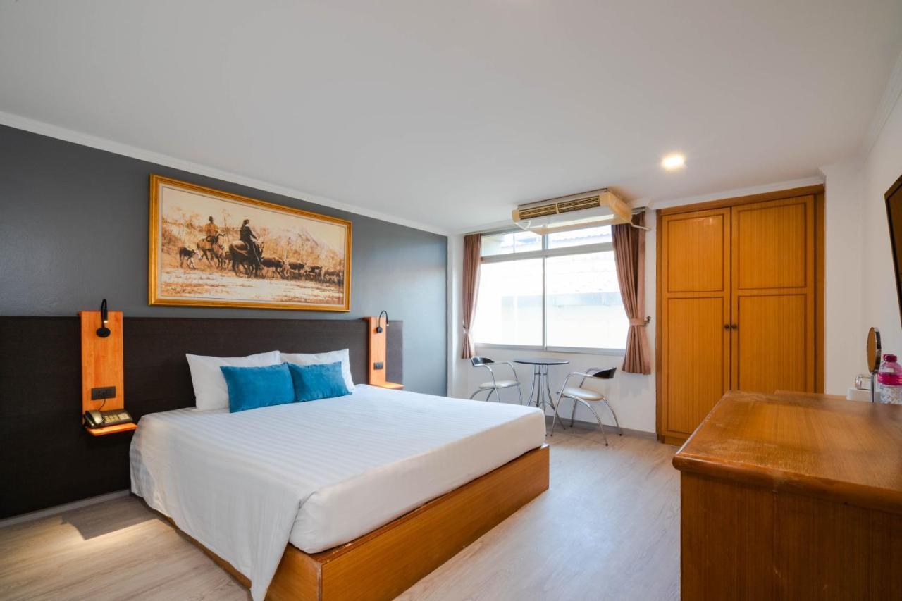 Shagwell Mansions Hotel