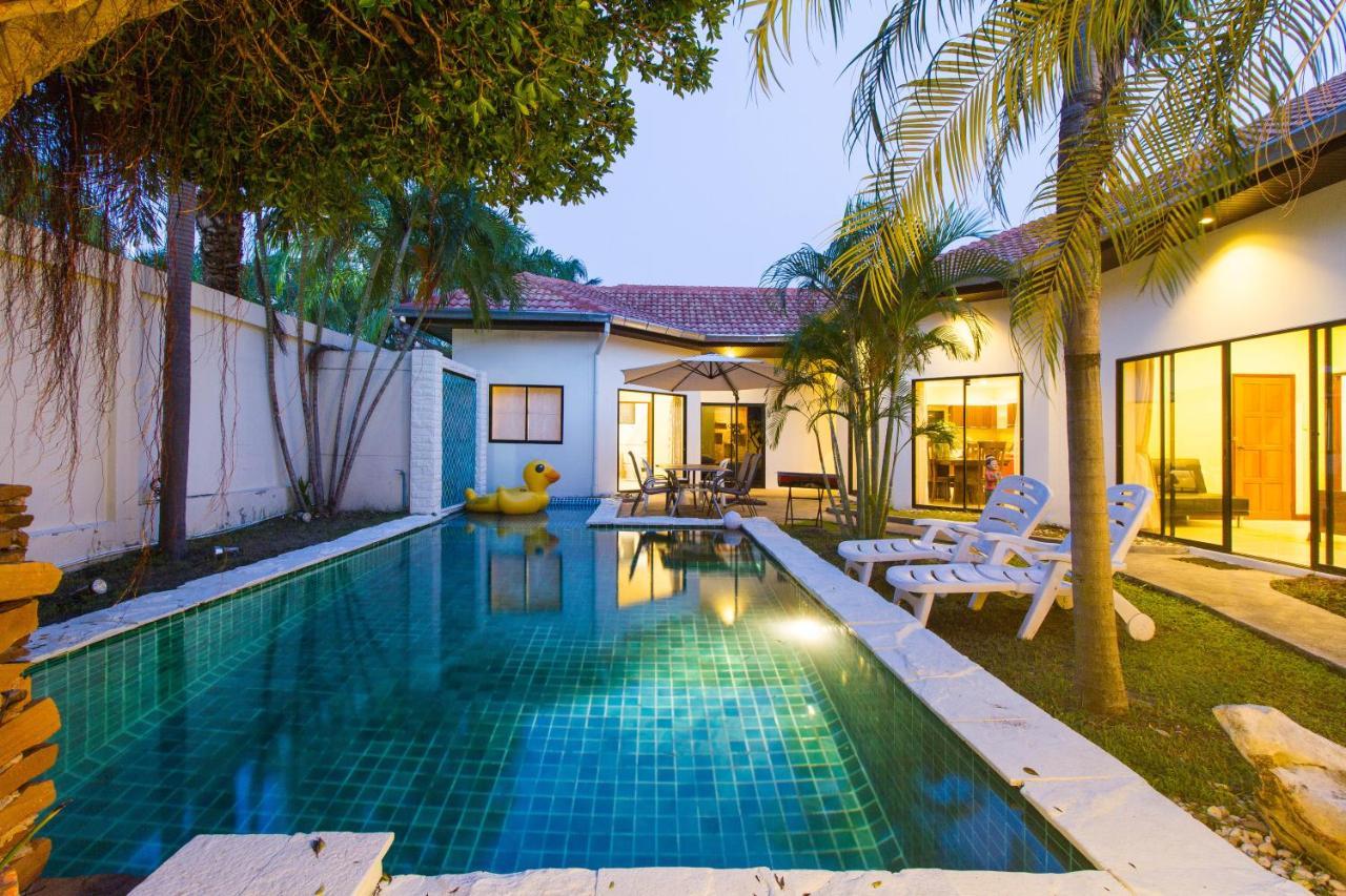 Majestic Pool By Fairy House Group Pattaya