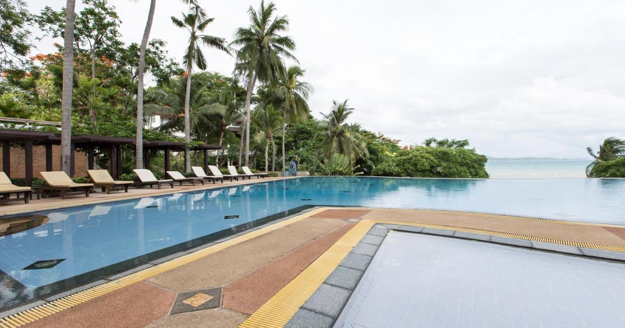 Spacious With Ocean & View Apartment