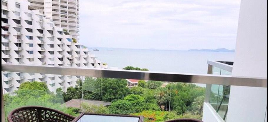 Apartamento The Palm Wongamat Pattaya