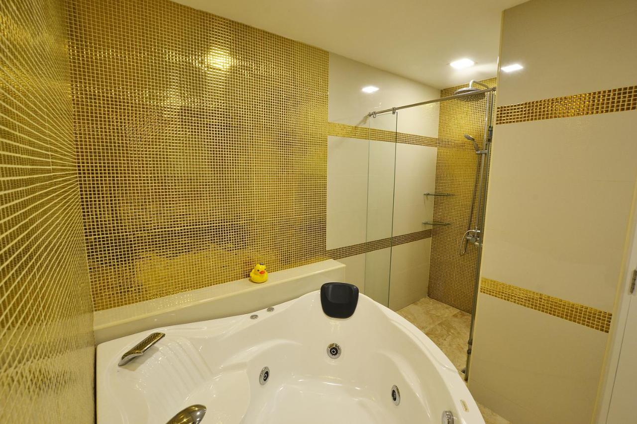 View Talay 6 By Cando