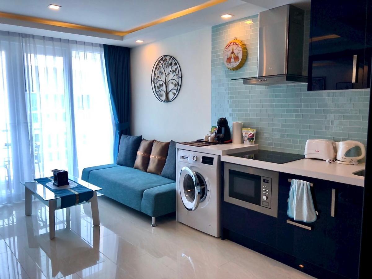 Apartment Luxury Business Suits In Grand Avenue By Estates